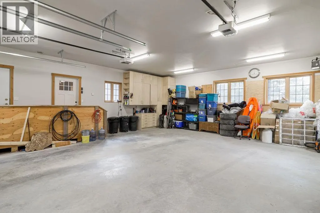2160 KOOTENAY 3 Road