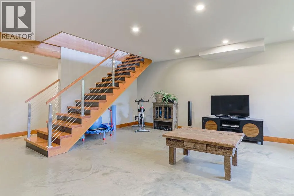 2160 KOOTENAY 3 Road
