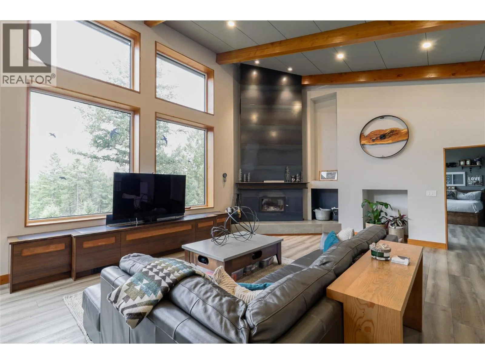 2160 KOOTENAY 3 Road