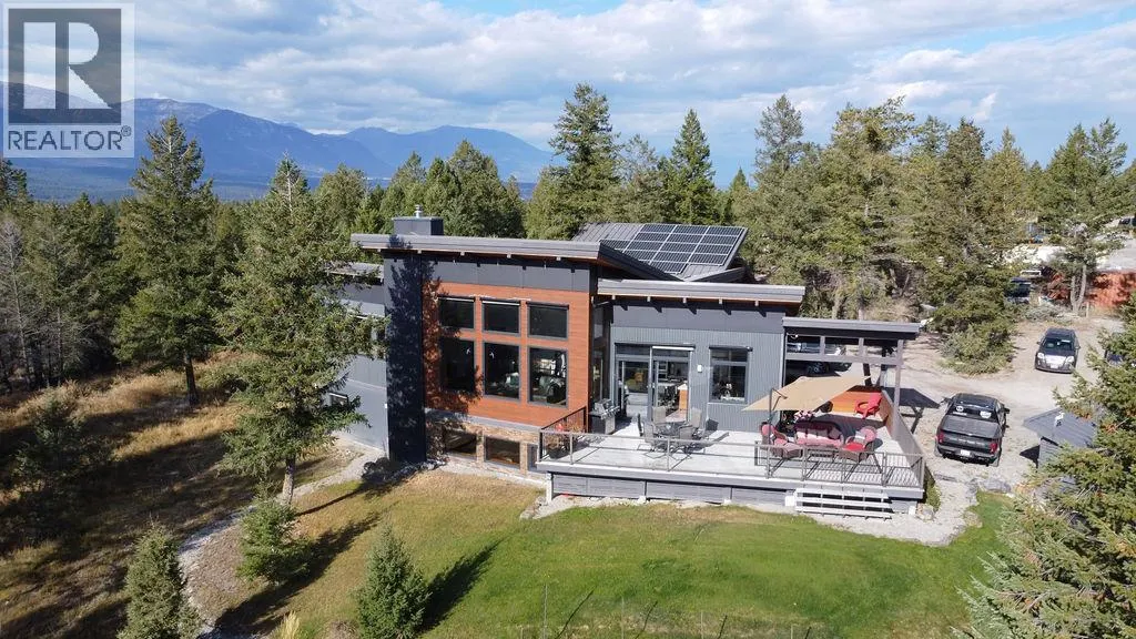 2160 KOOTENAY 3 Road