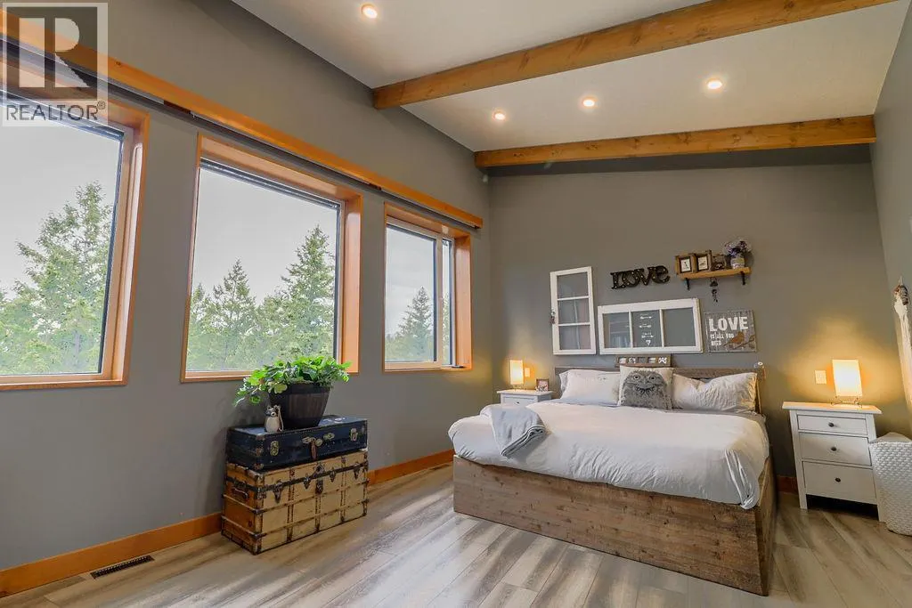 2160 KOOTENAY 3 Road