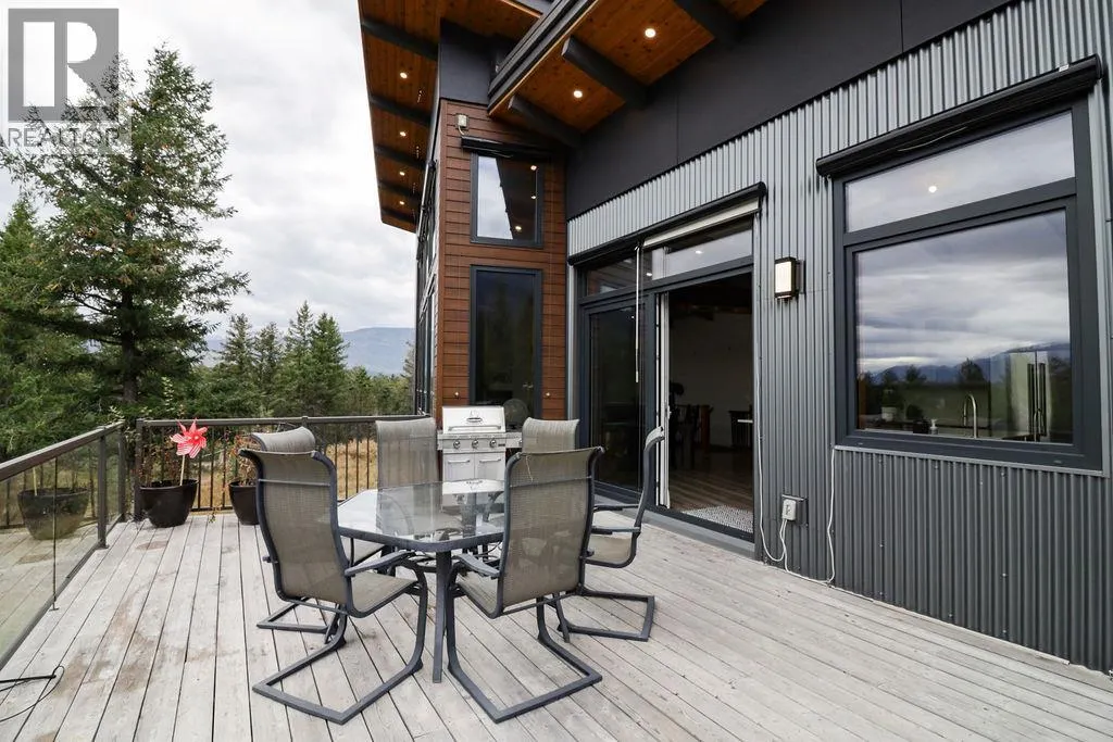 2160 KOOTENAY 3 Road