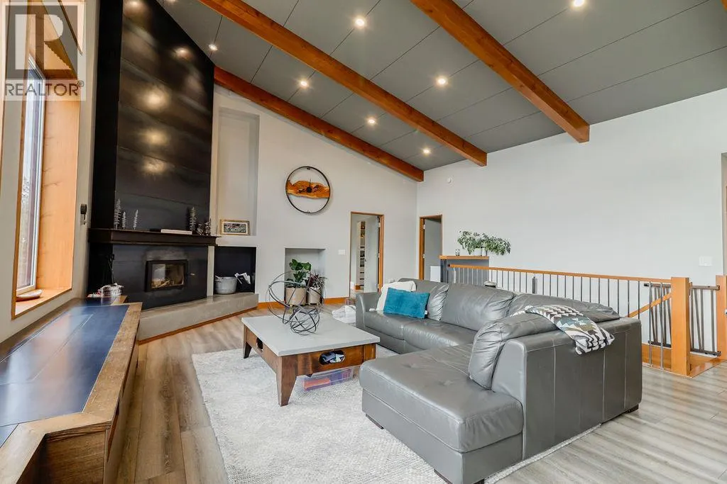 2160 KOOTENAY 3 Road