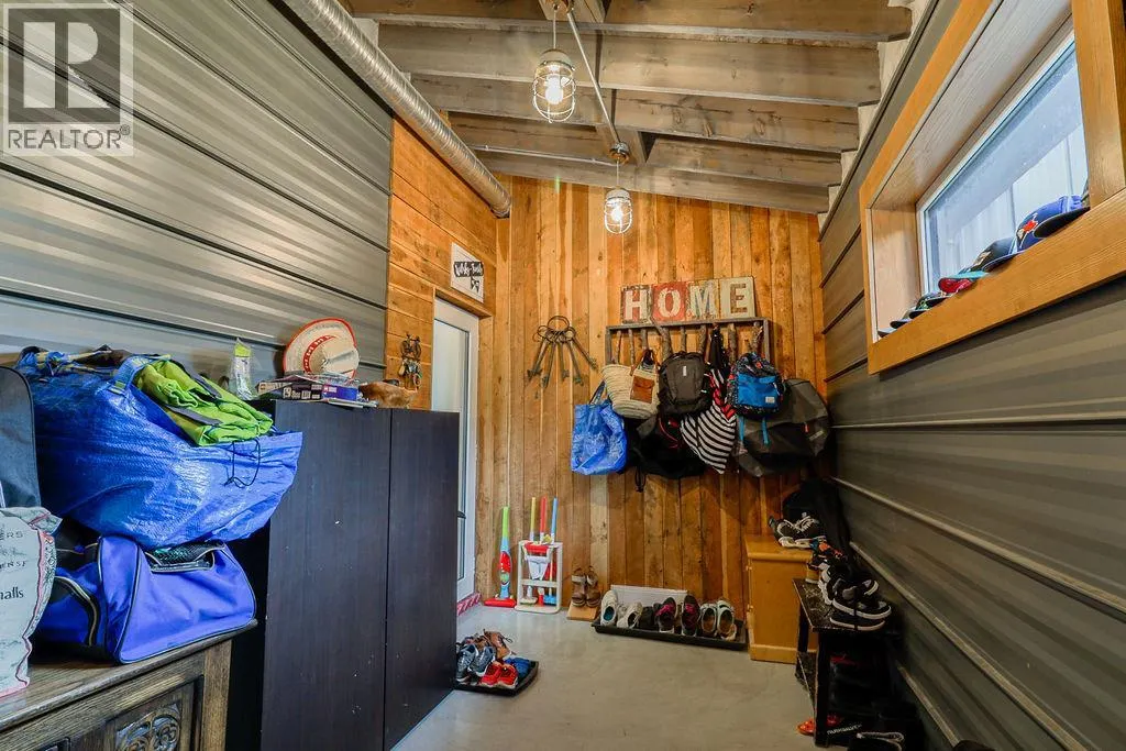 2160 KOOTENAY 3 Road