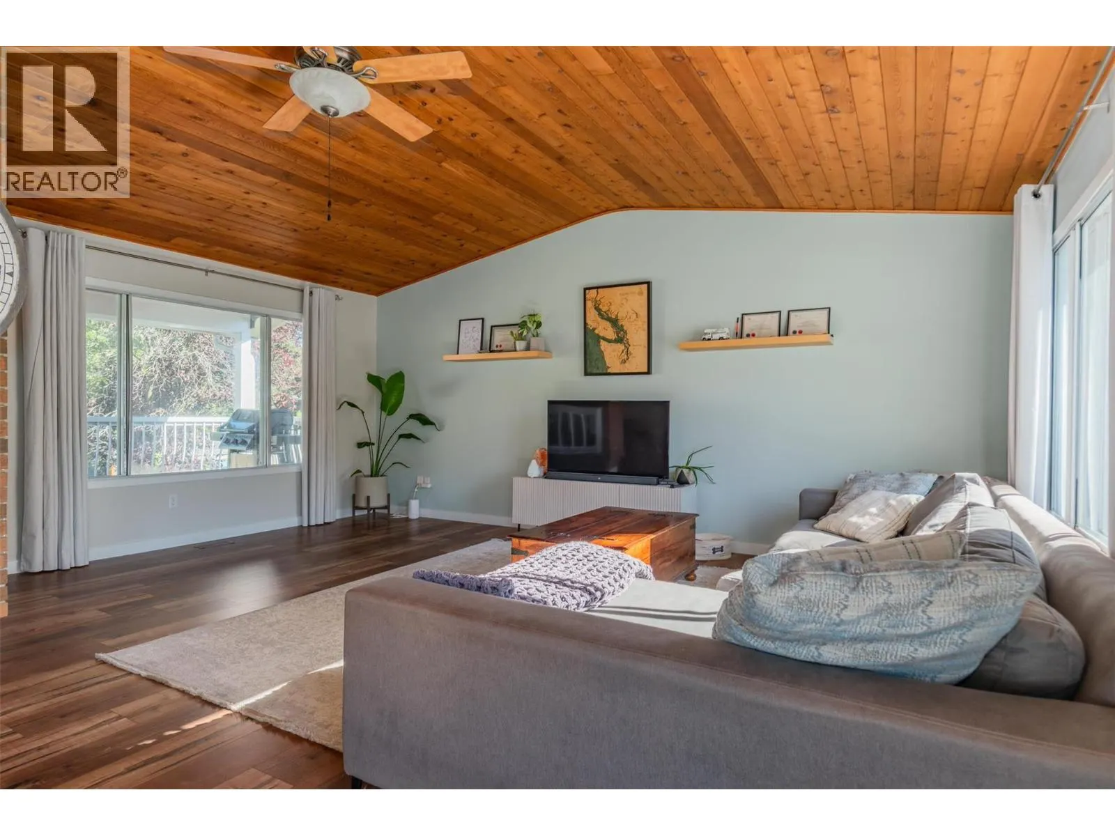 1411 Highland Drive