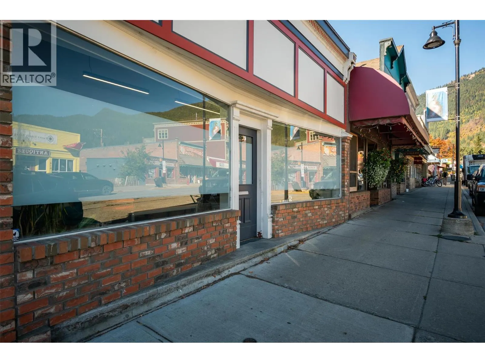 415 FRONT Street