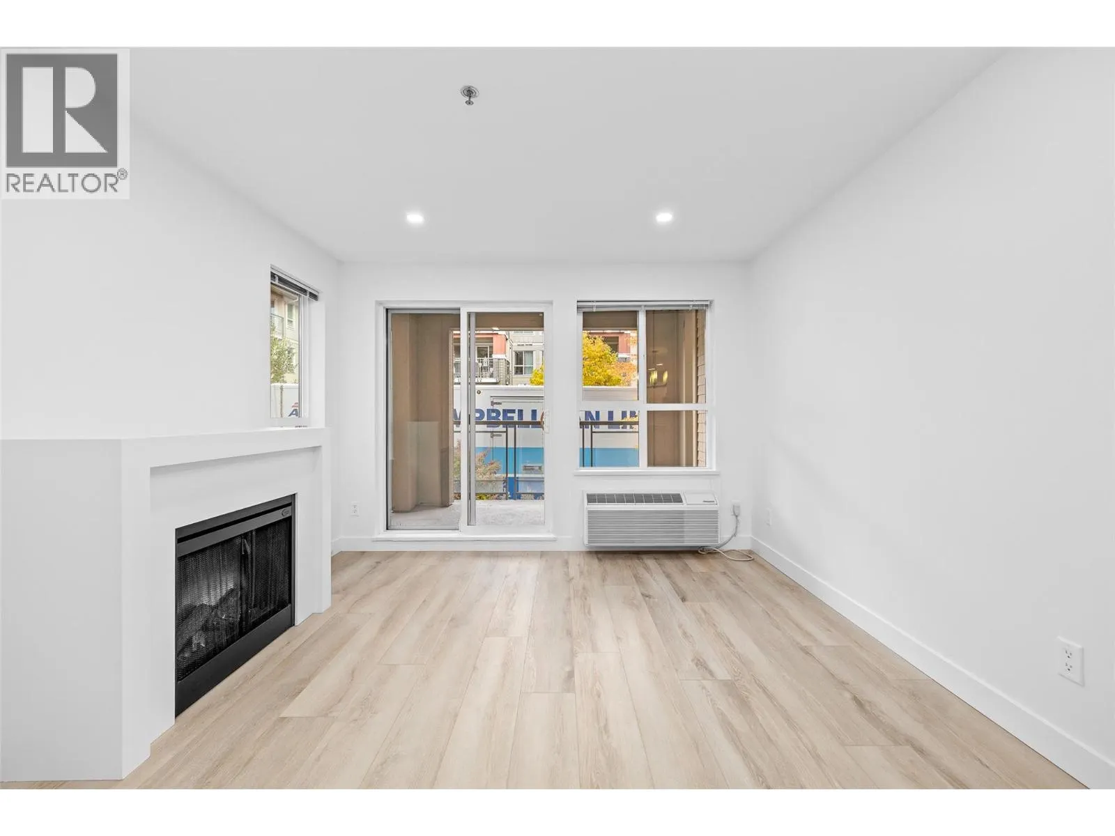 1099 Sunset Drive Unit# 241