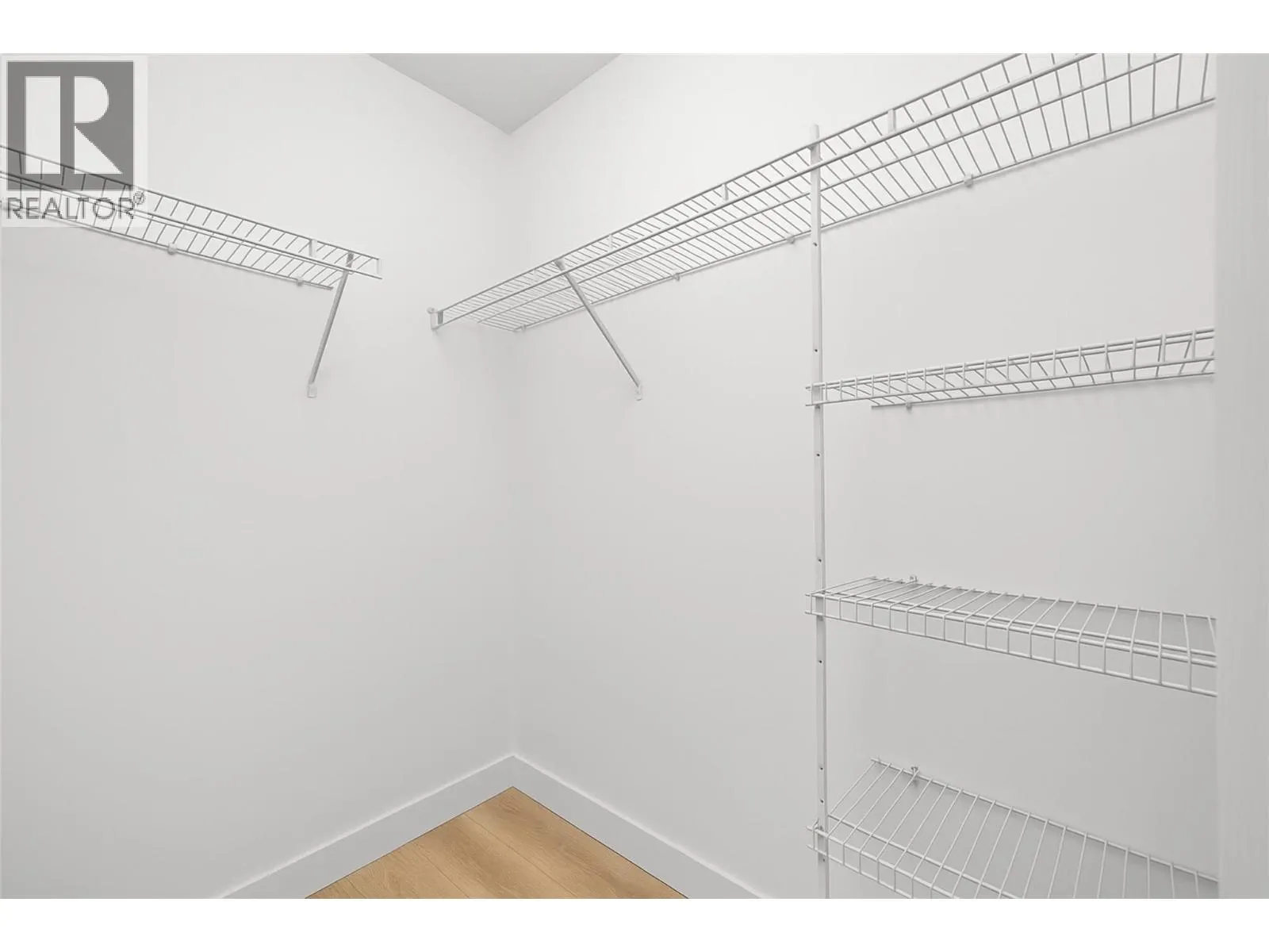 1099 Sunset Drive Unit# 241