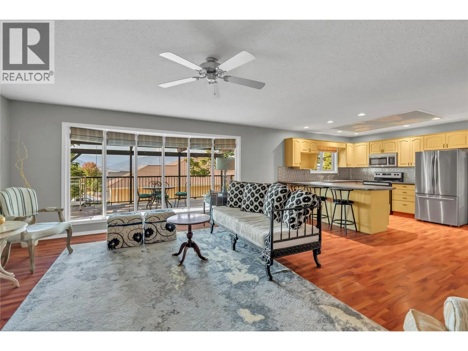 198 Westview Drive