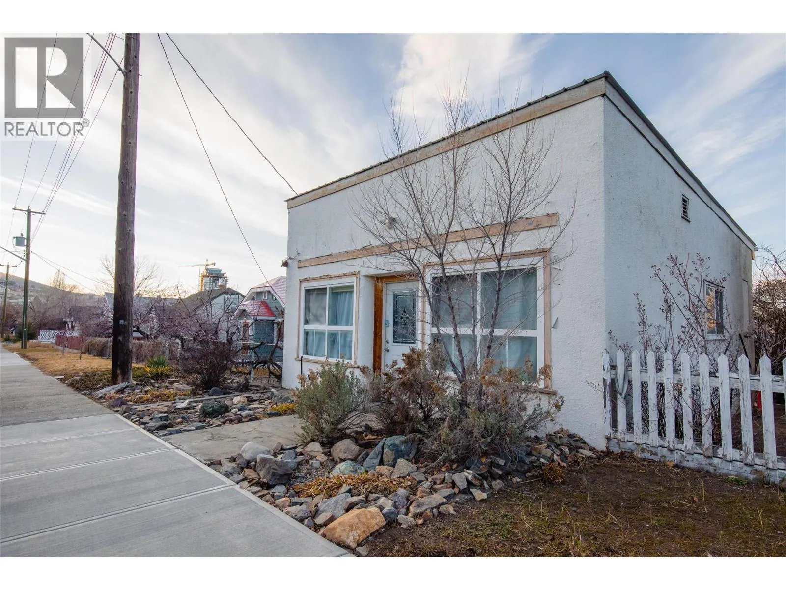 776 Dominion Street