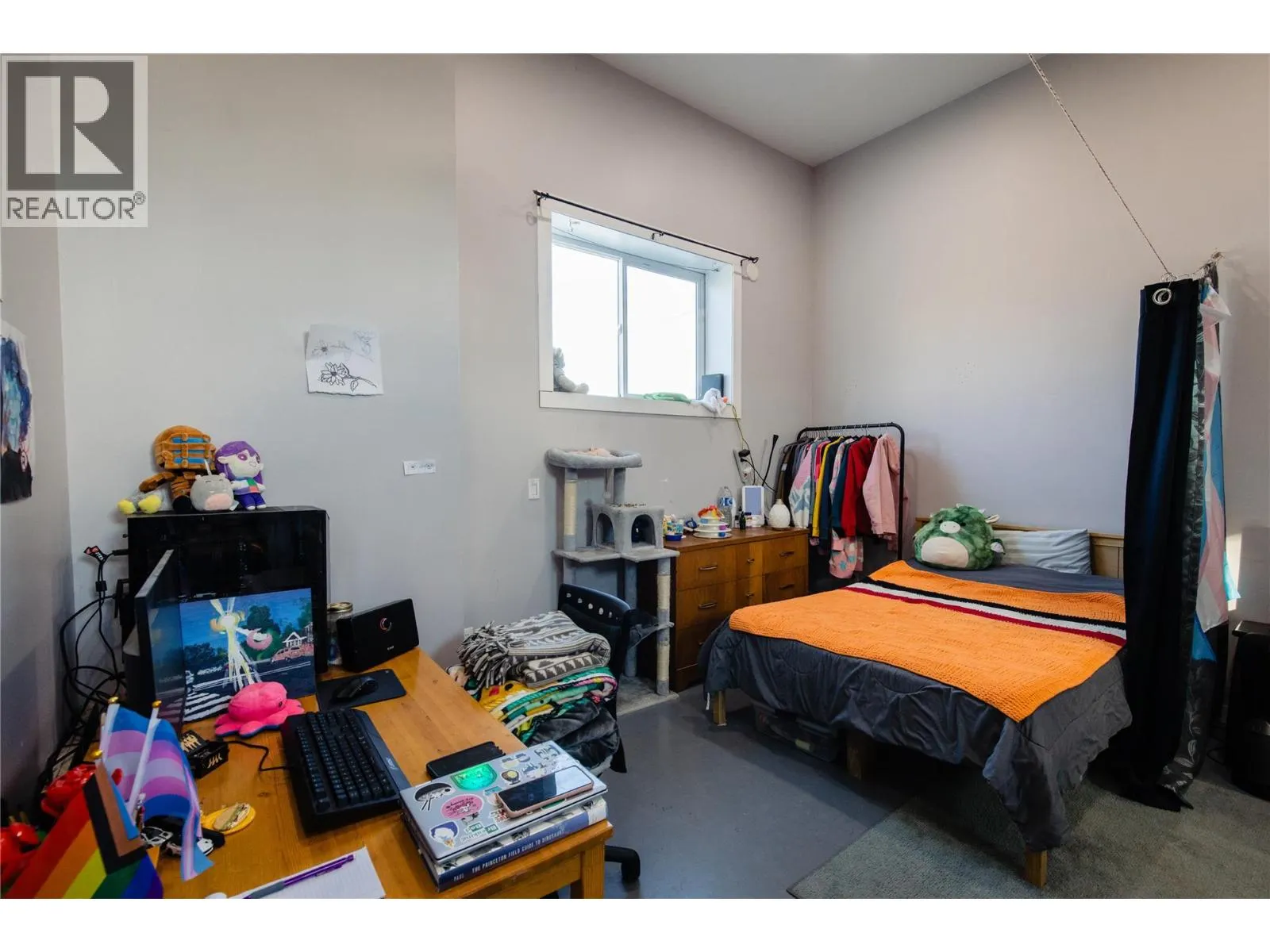 776 Dominion Street