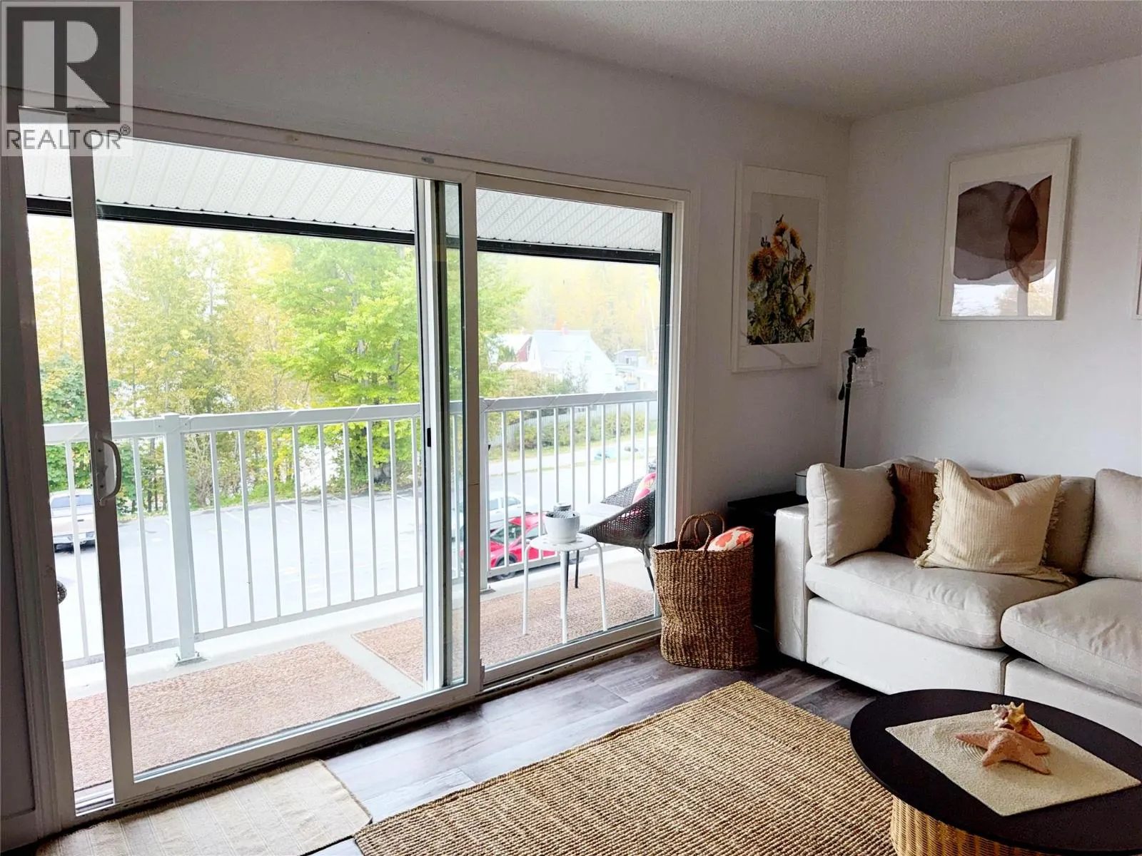 880 WORDSWORTH Avenue Unit# 304