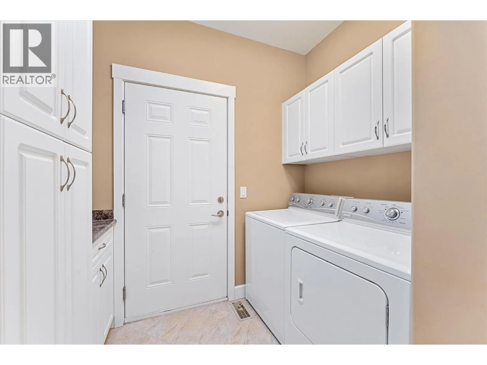4035 Gellatly Road Unit# 286