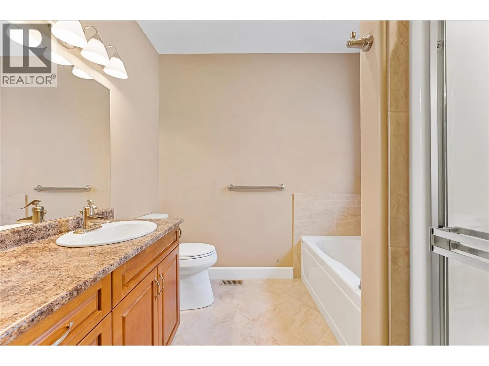 4035 Gellatly Road Unit# 286