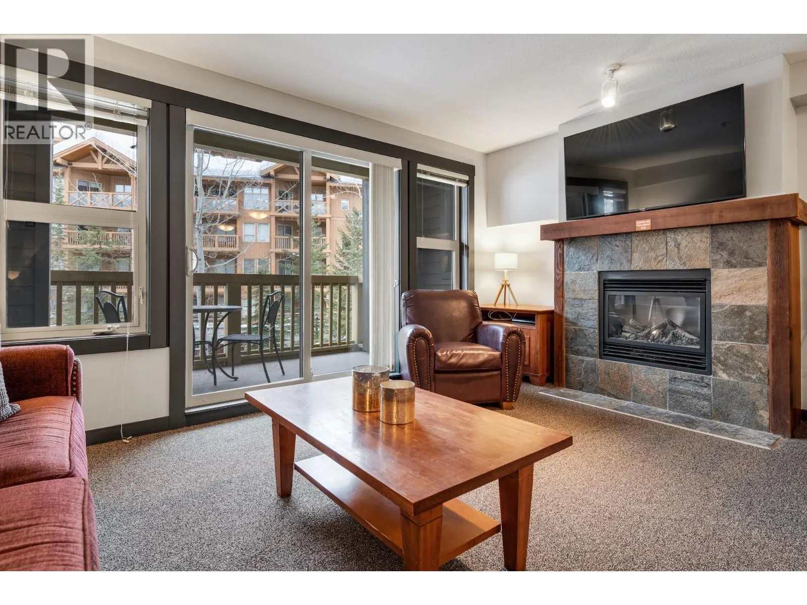 2070 SUMMIT Drive Unit# 201B