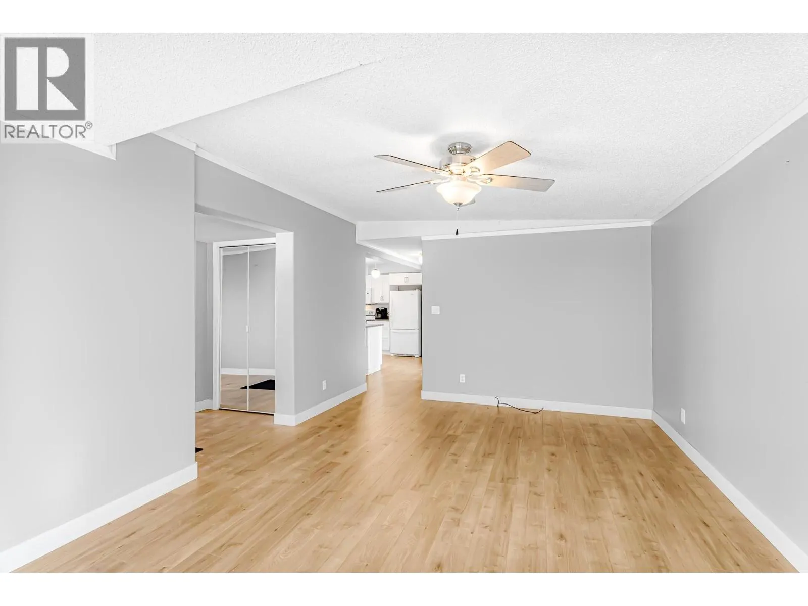 1951 LODGEPOLE Drive Unit# 54