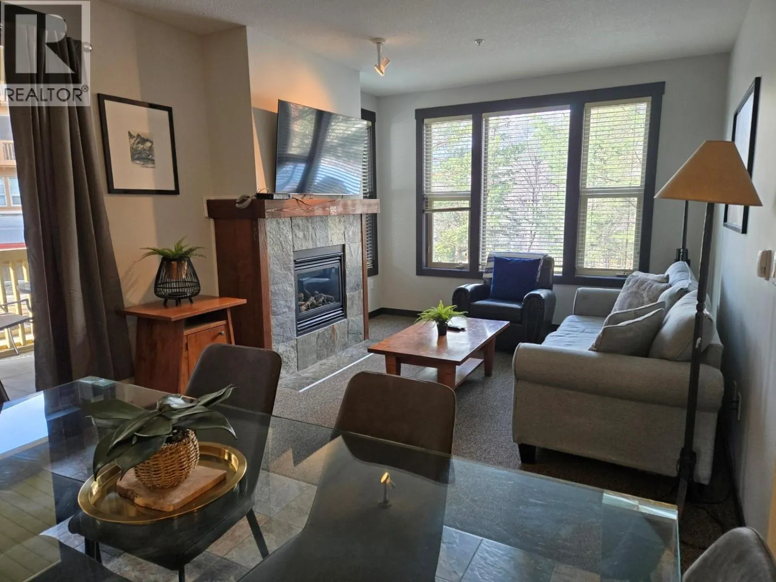 2070 SUMMIT Drive Unit# 201A