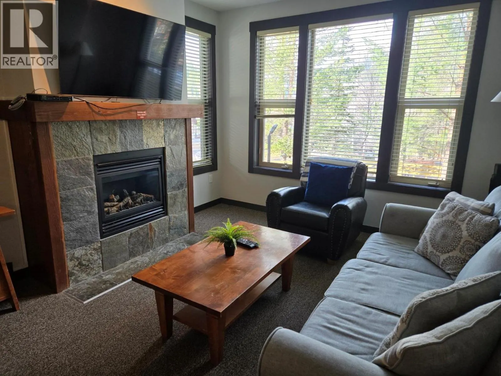 2070 SUMMIT Drive Unit# 201A