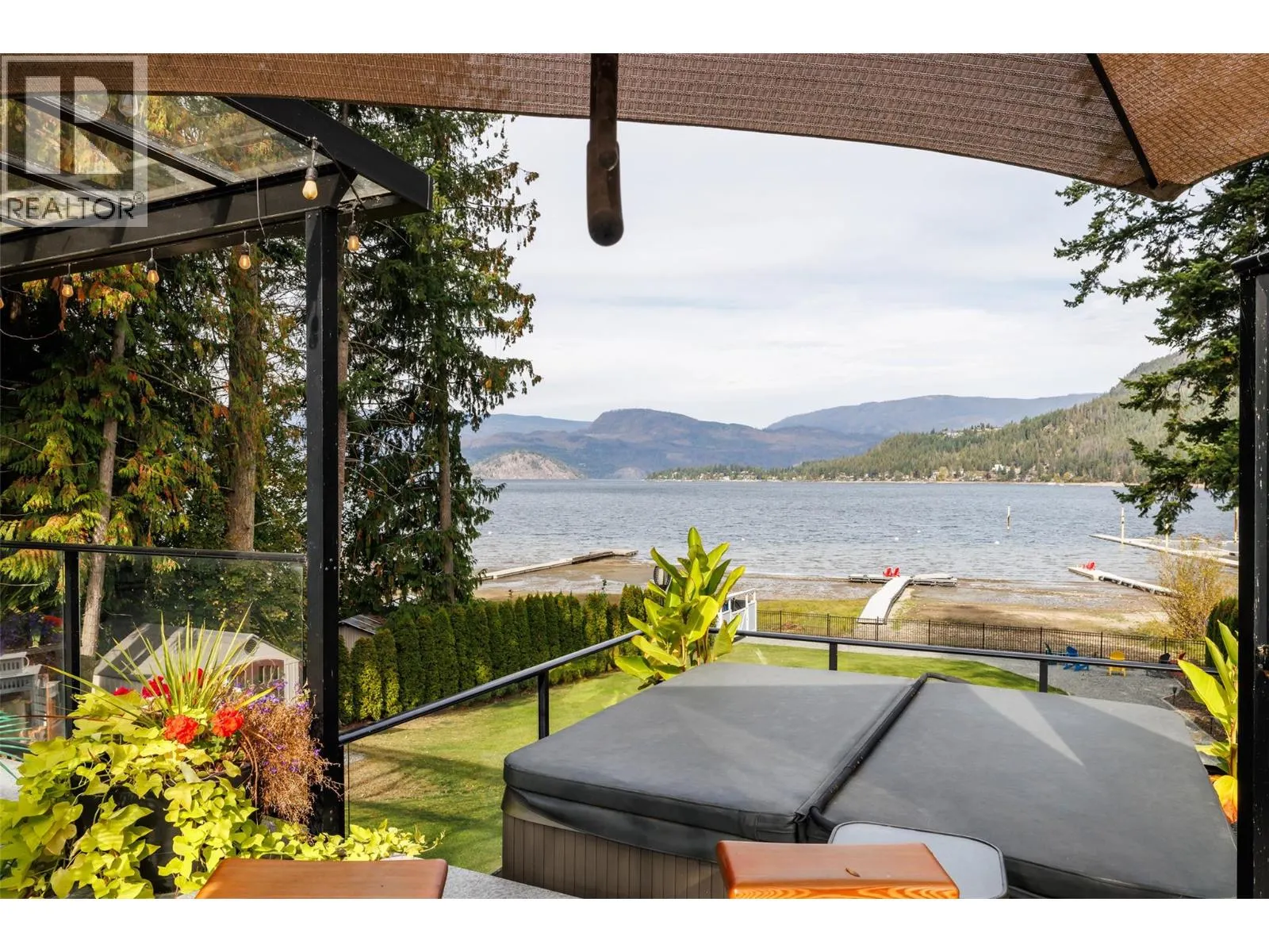2661 Blind Bay Road