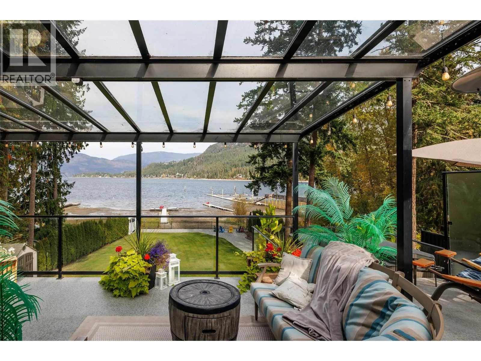 2661 Blind Bay Road