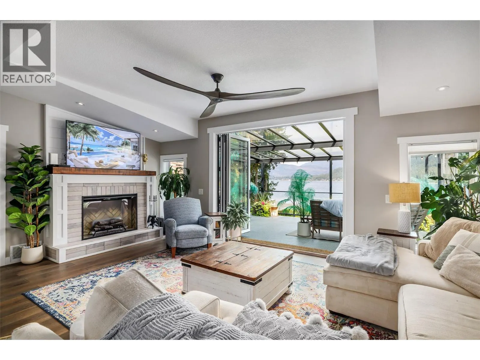 2661 Blind Bay Road