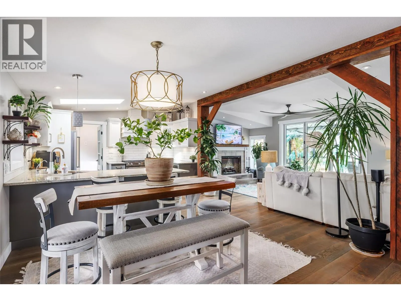 2661 Blind Bay Road