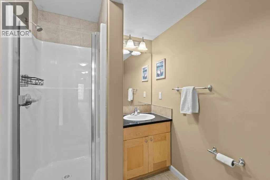 1130 Riverside Avenue Unit# 27