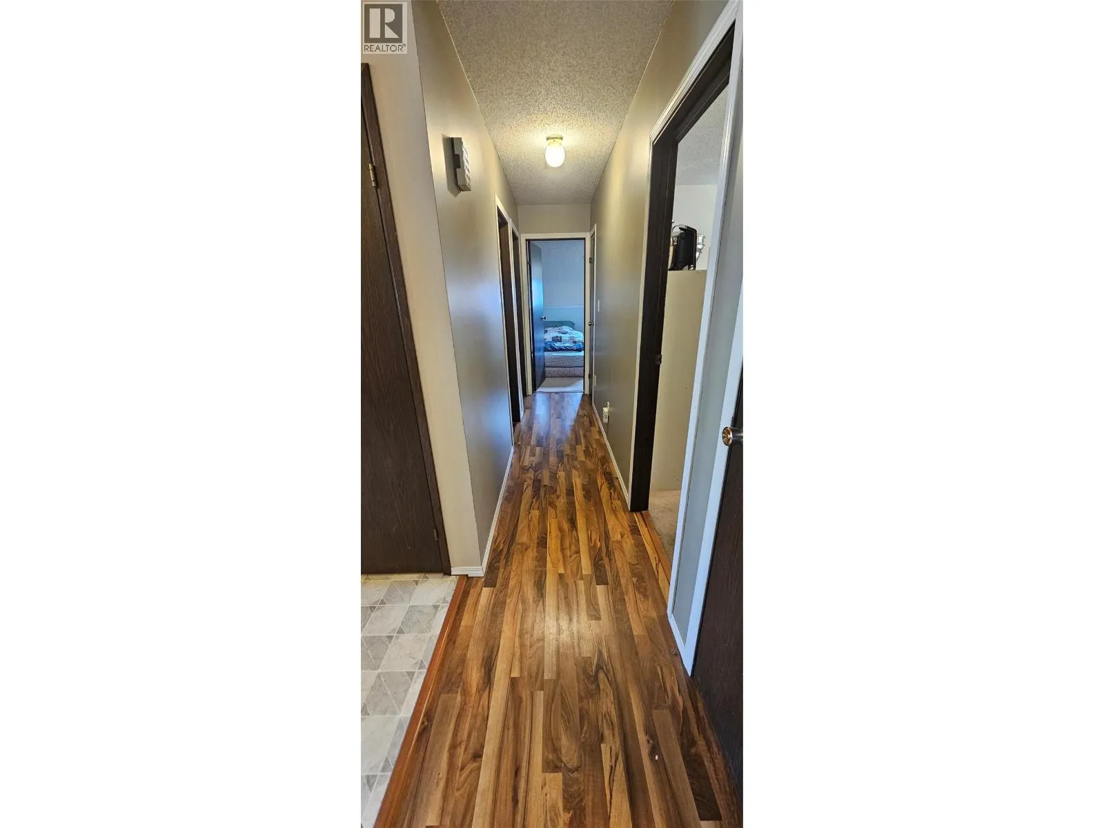 1234 Hickory Crescent
