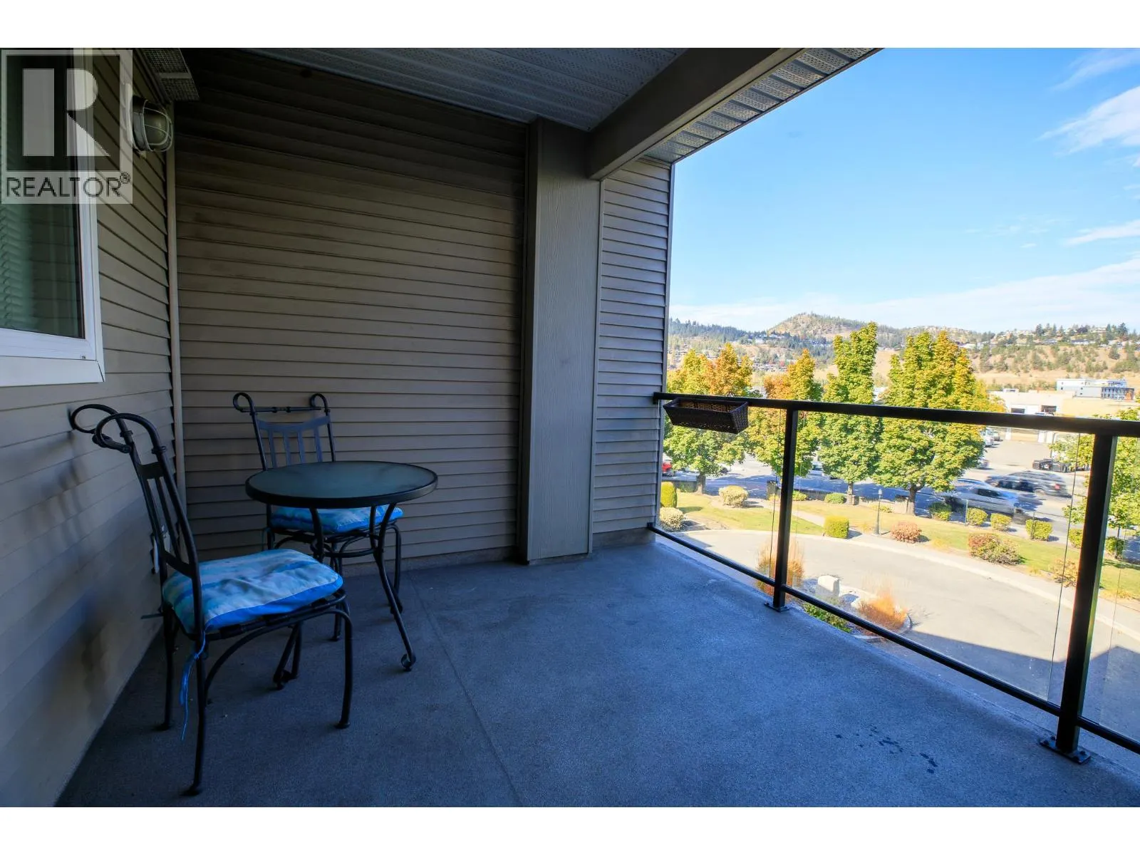135 Ziprick Road Unit# 306