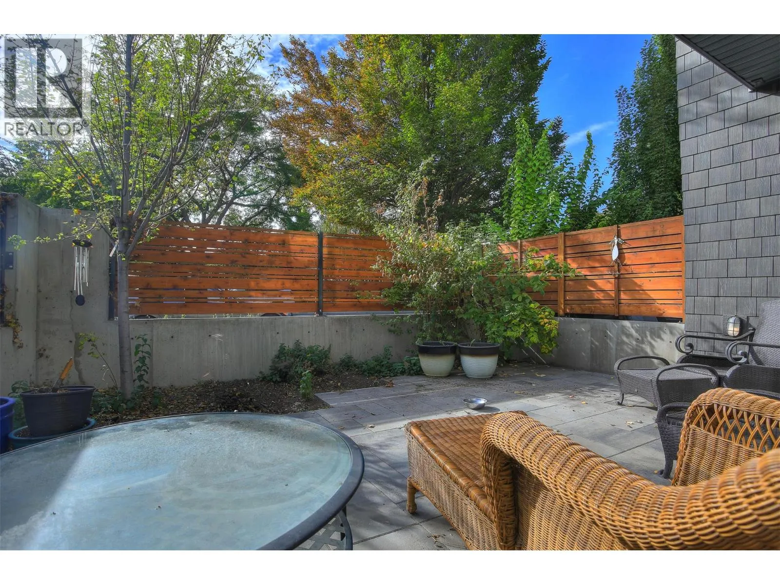 852 Stockwell Avenue Unit# 2