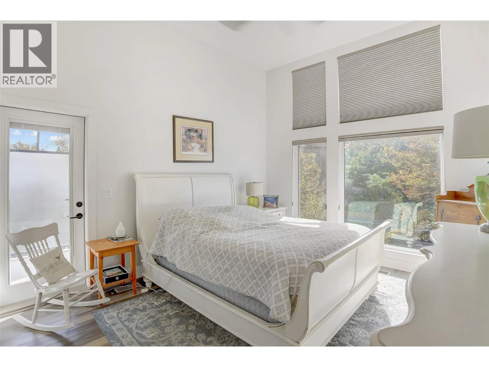 852 Stockwell Avenue Unit# 2
