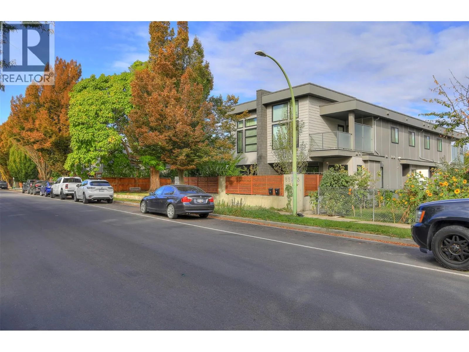 852 Stockwell Avenue Unit# 2
