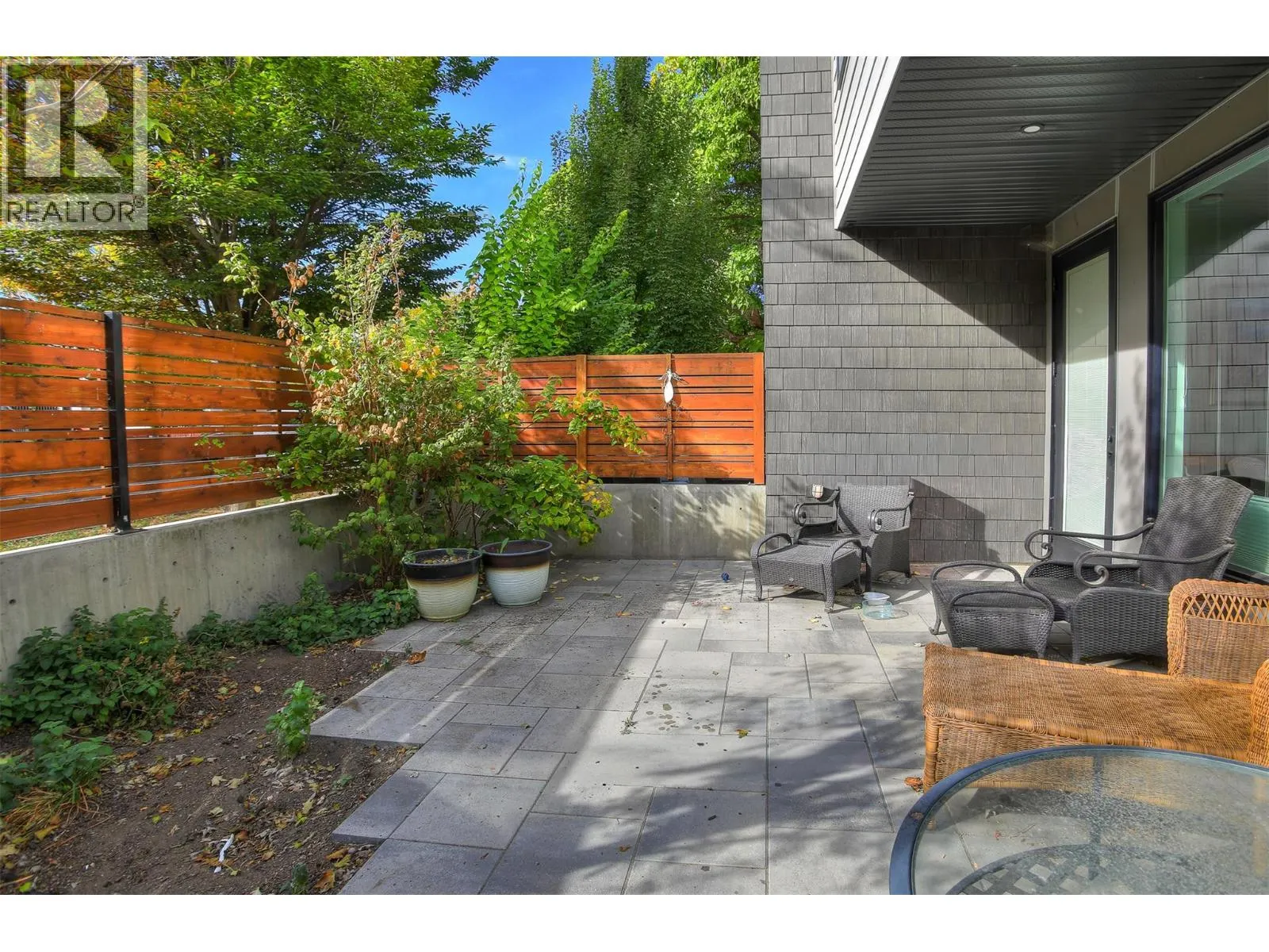 852 Stockwell Avenue Unit# 2