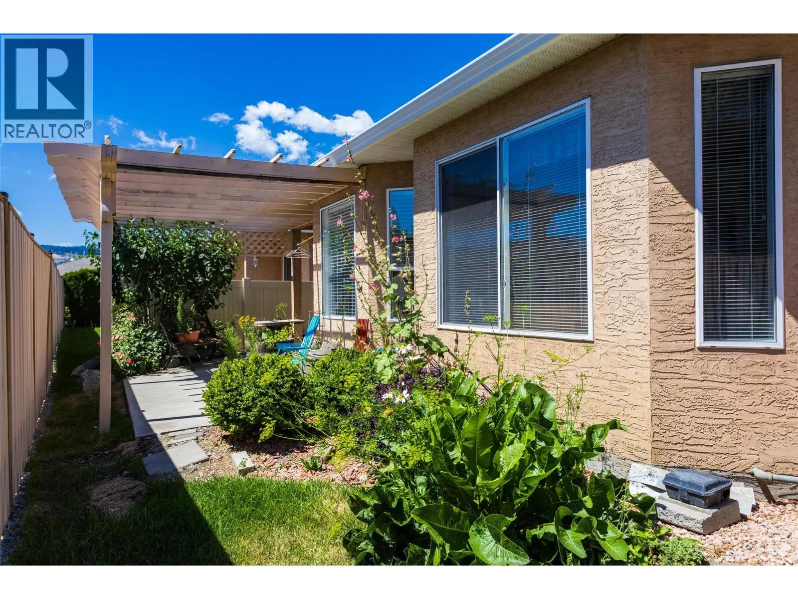 2250 Louie Drive Unit# 102