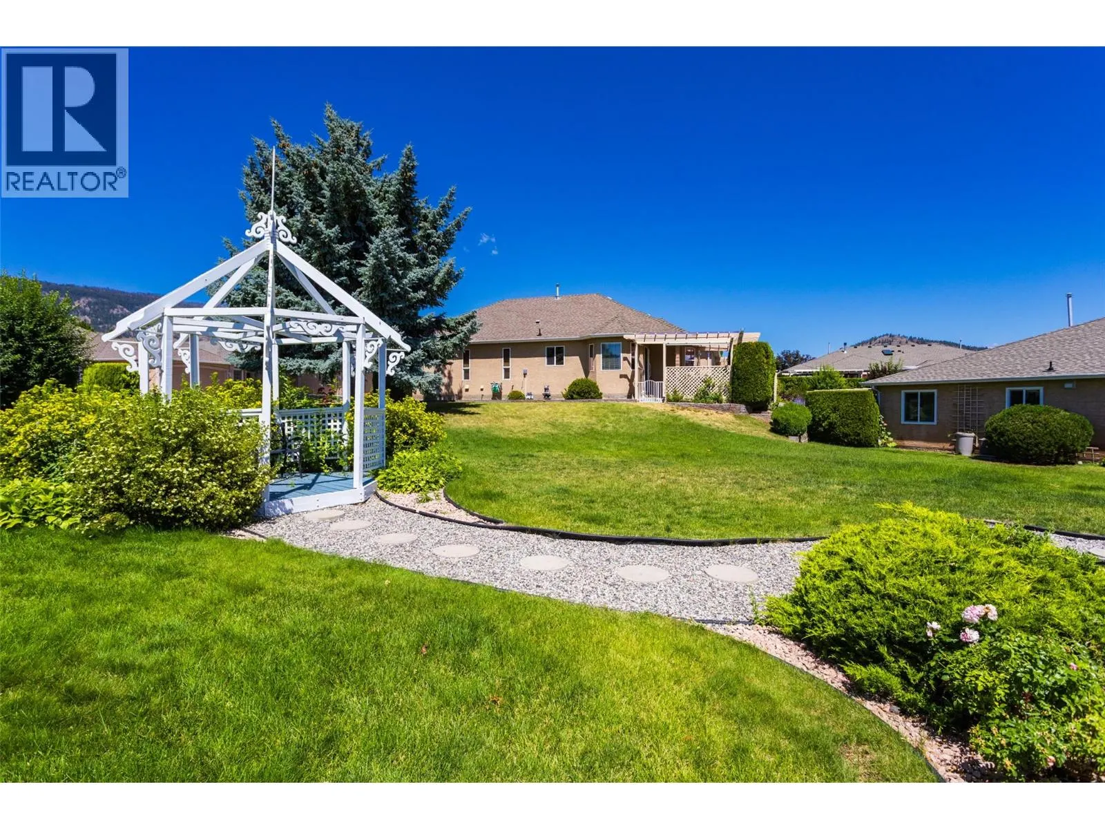 2250 Louie Drive Unit# 102