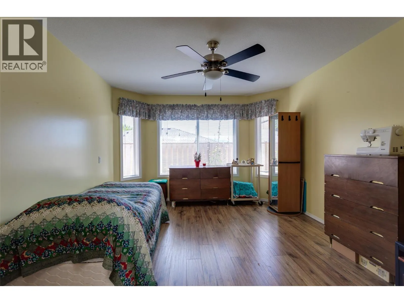 2250 Louie Drive Unit# 102