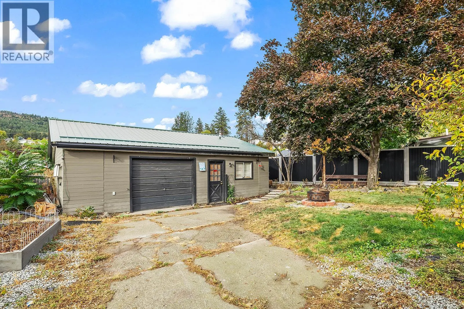 3616 Granada Crescent