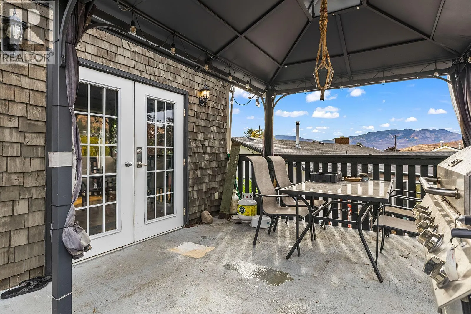 3616 Granada Crescent