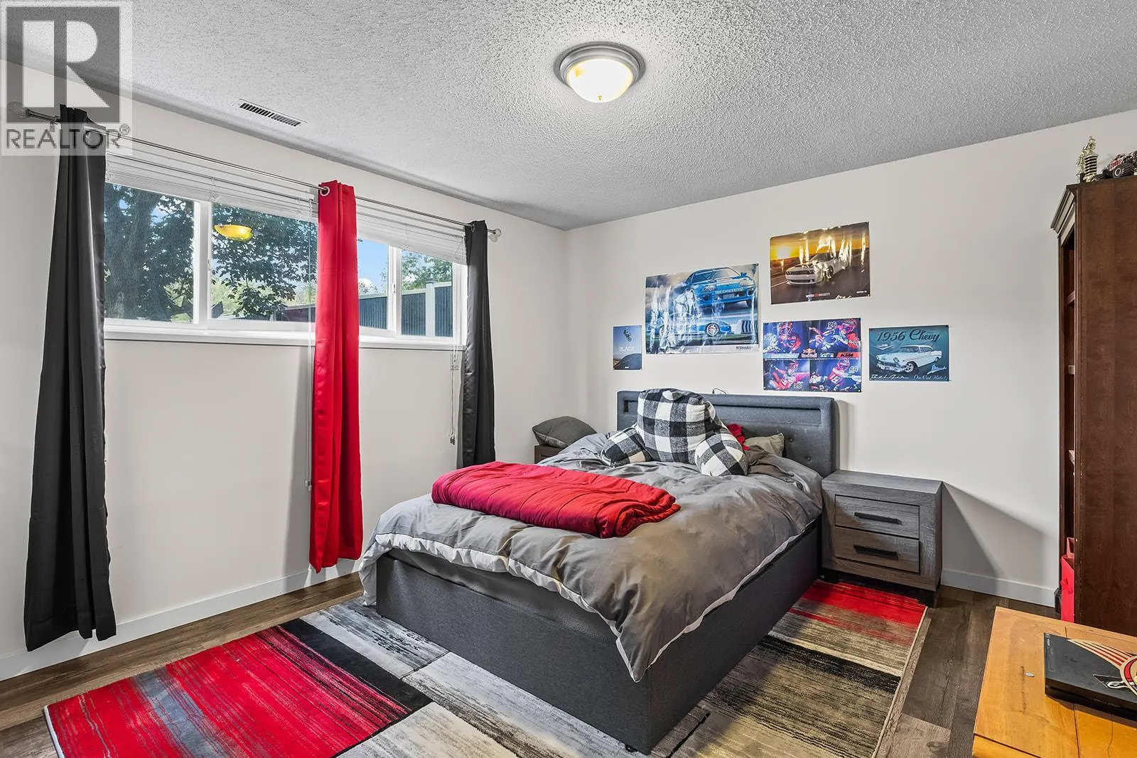 3616 Granada Crescent