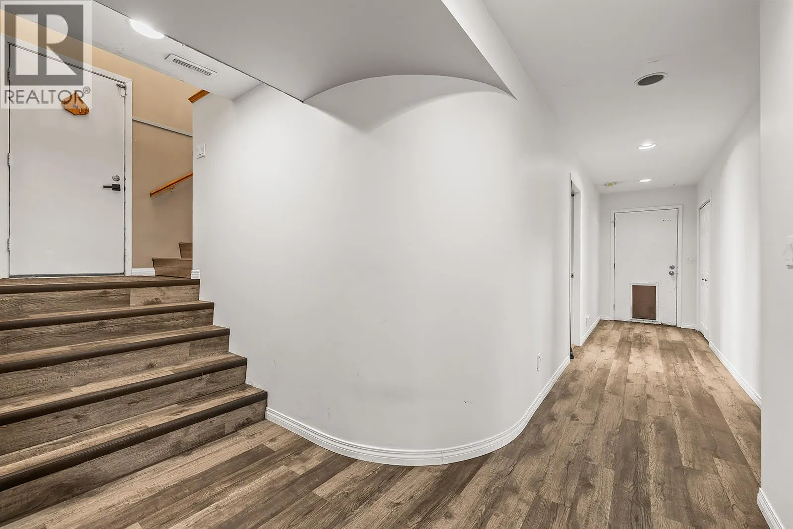 3616 Granada Crescent