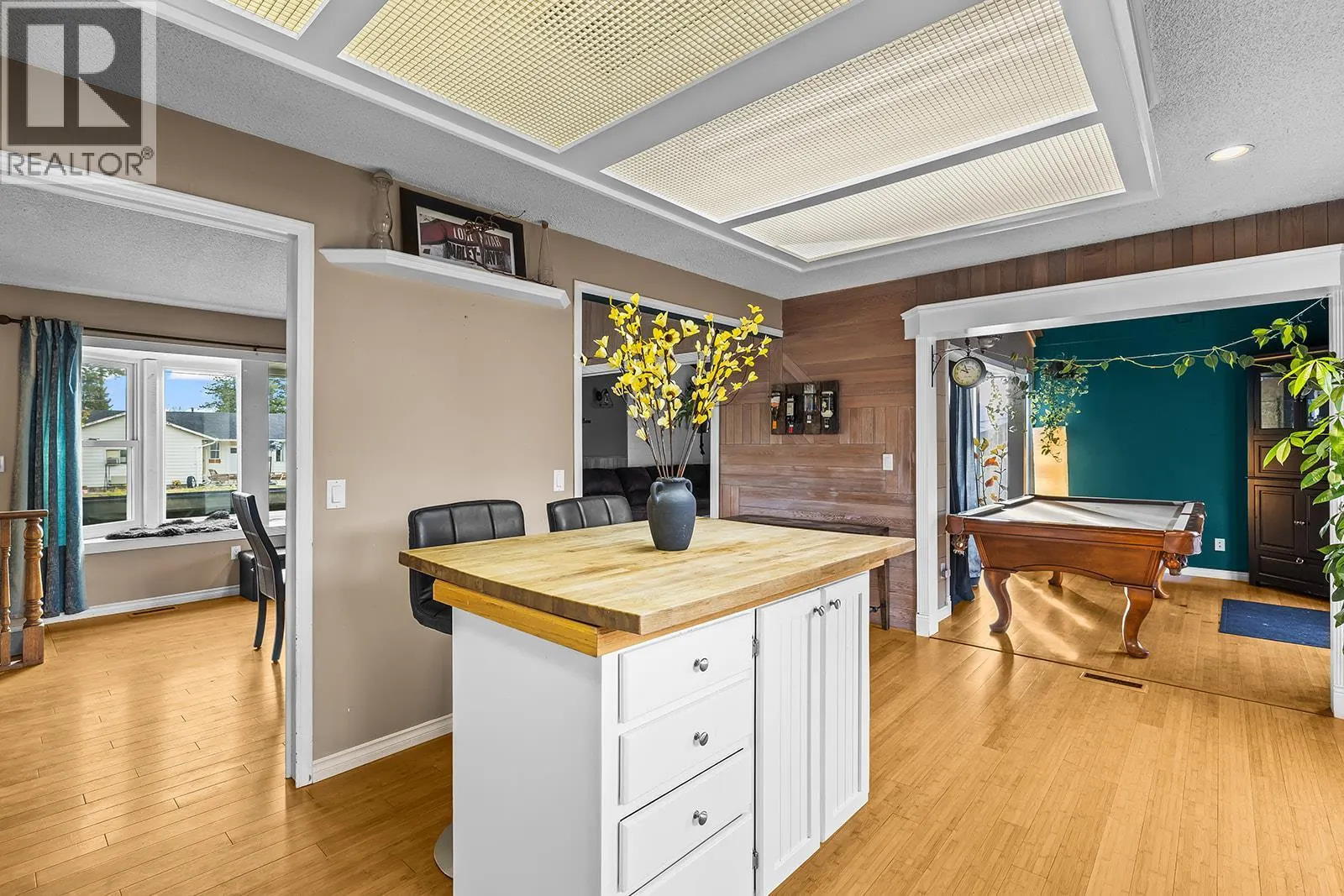 3616 Granada Crescent