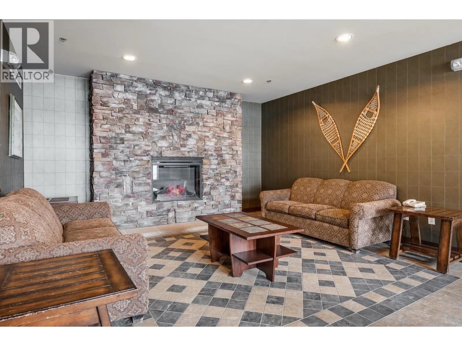2070 SUMMIT Drive Unit# 301B Lot# STUDIO