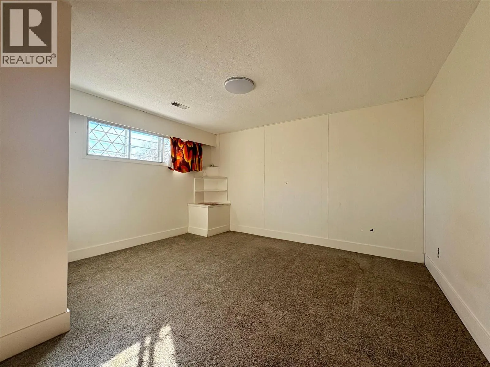1738 Smithson Drive