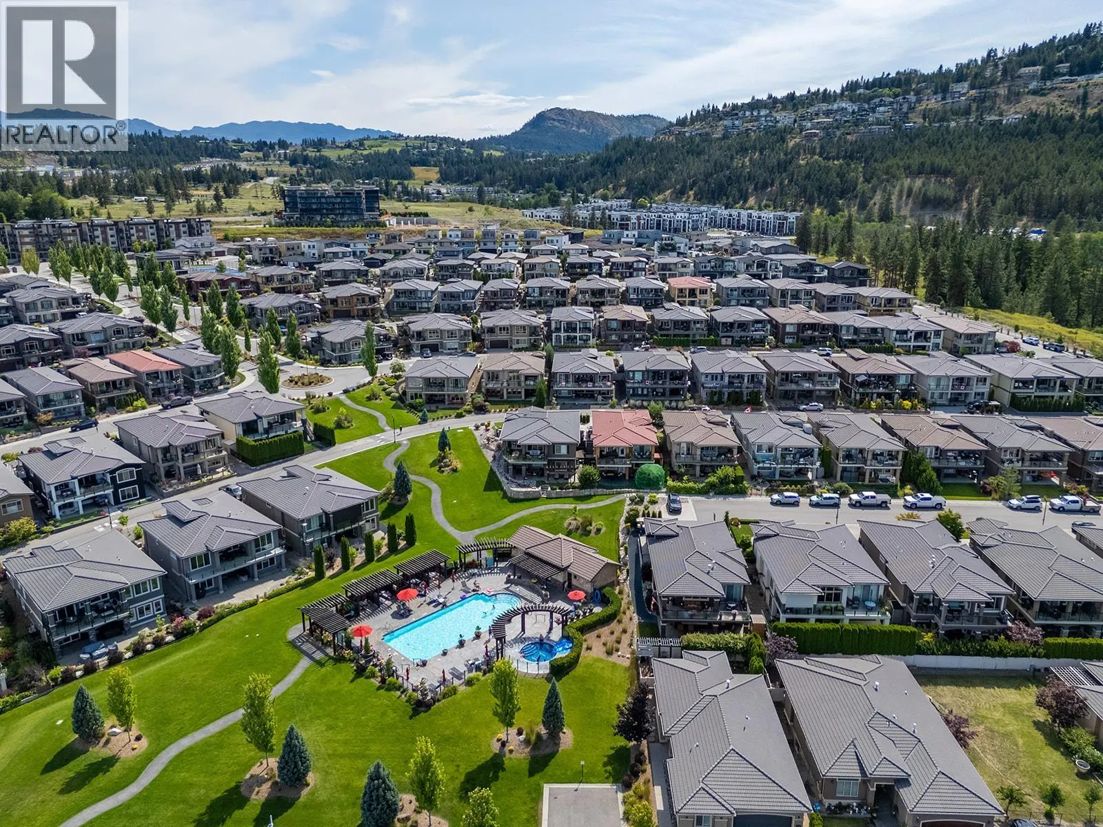 1827 Viewpoint Drive