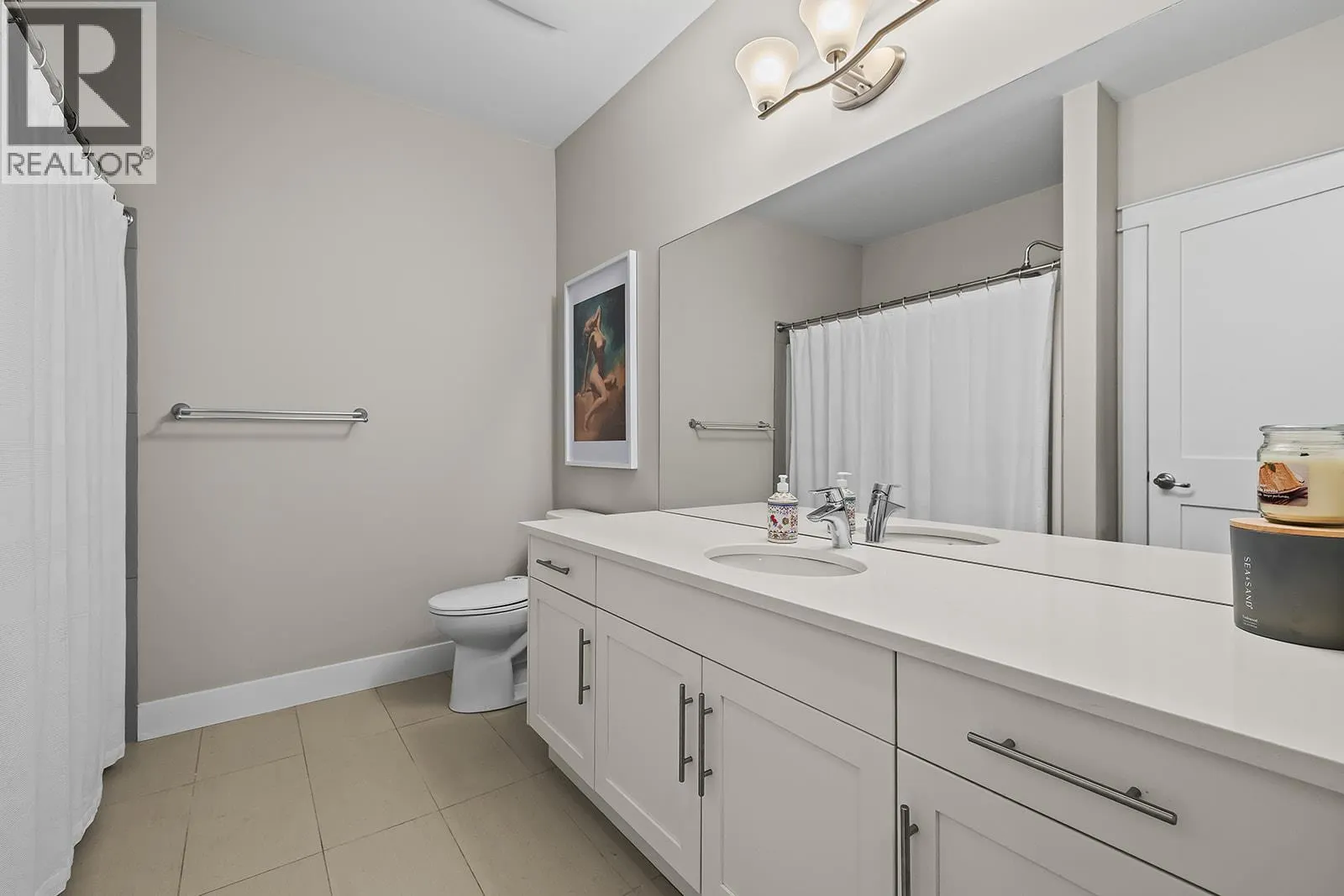 1827 Viewpoint Drive