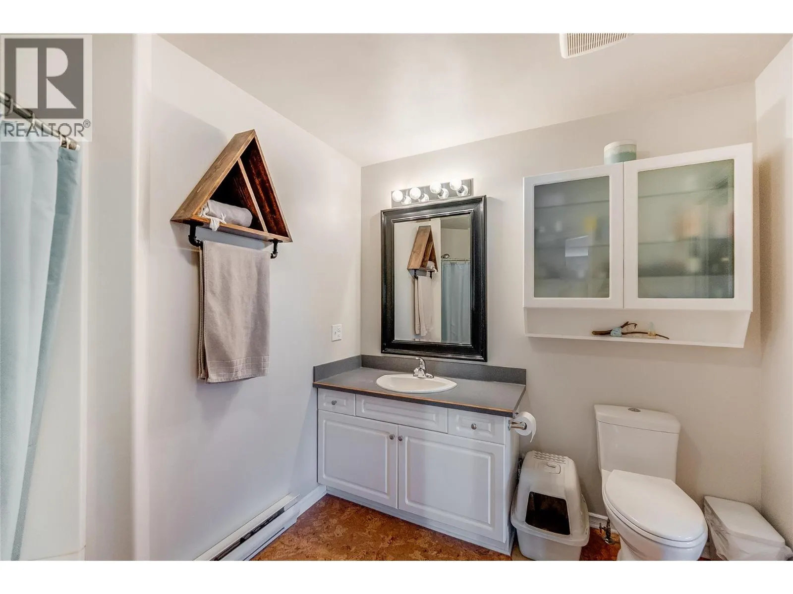 424 BEASLEY  W Crescent
