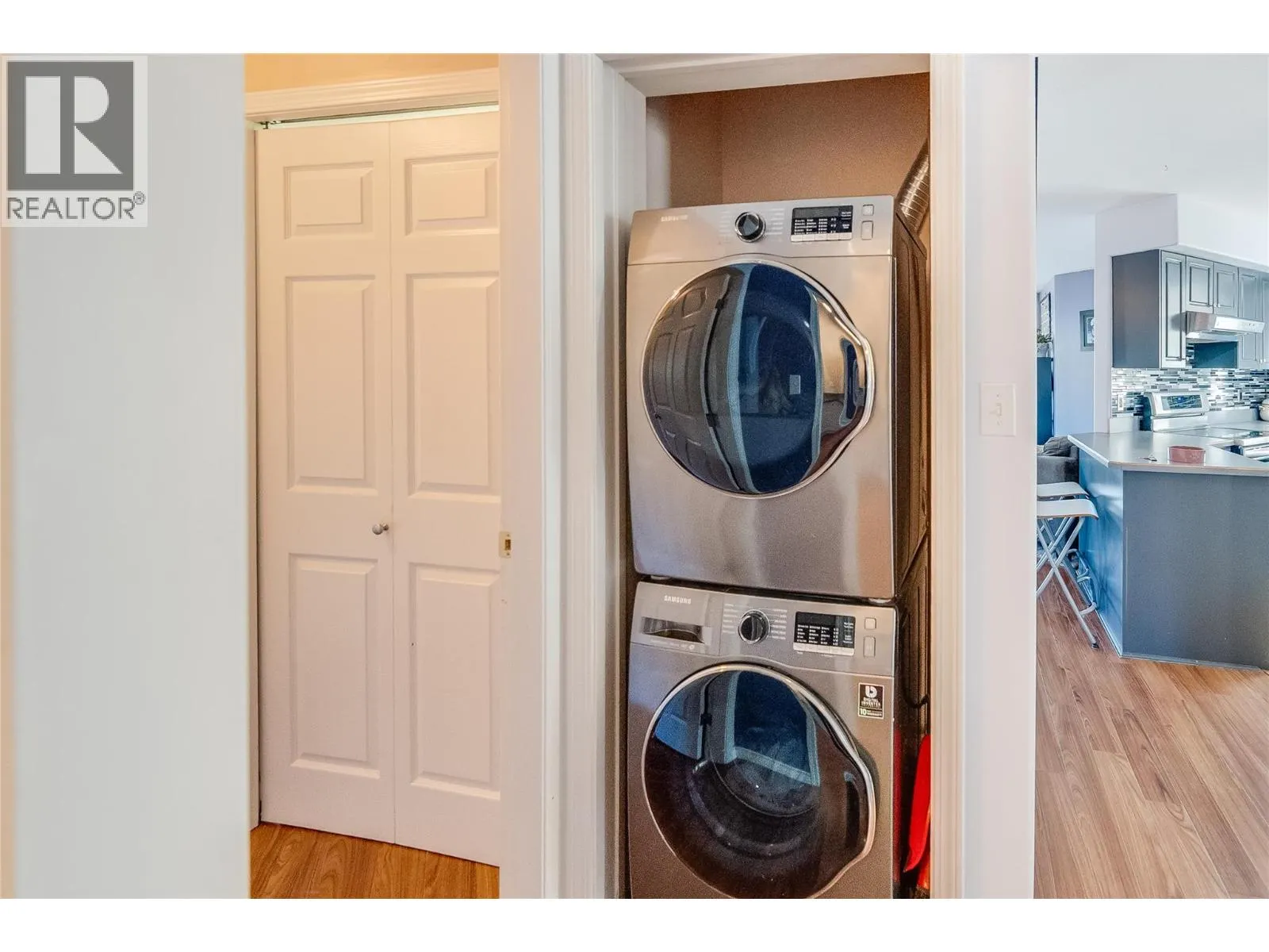 424 BEASLEY  W Crescent