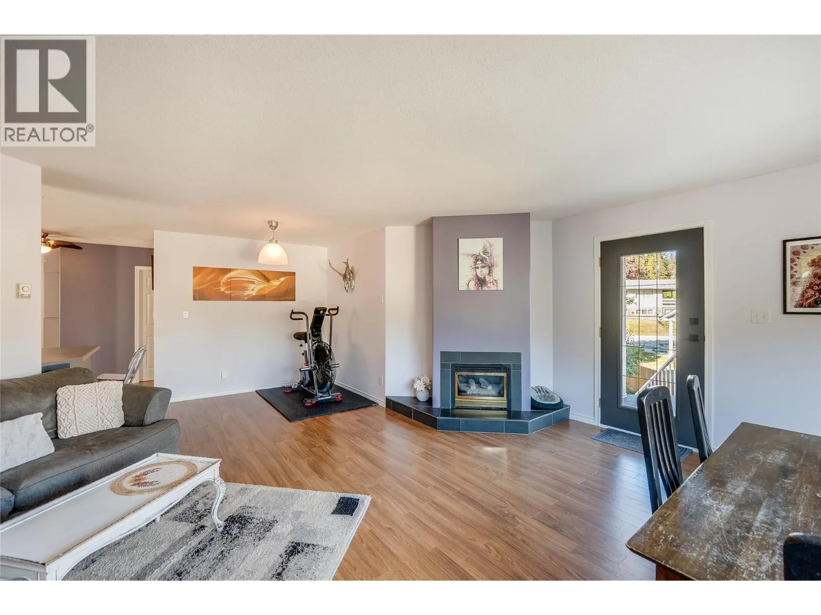 424 BEASLEY  W Crescent