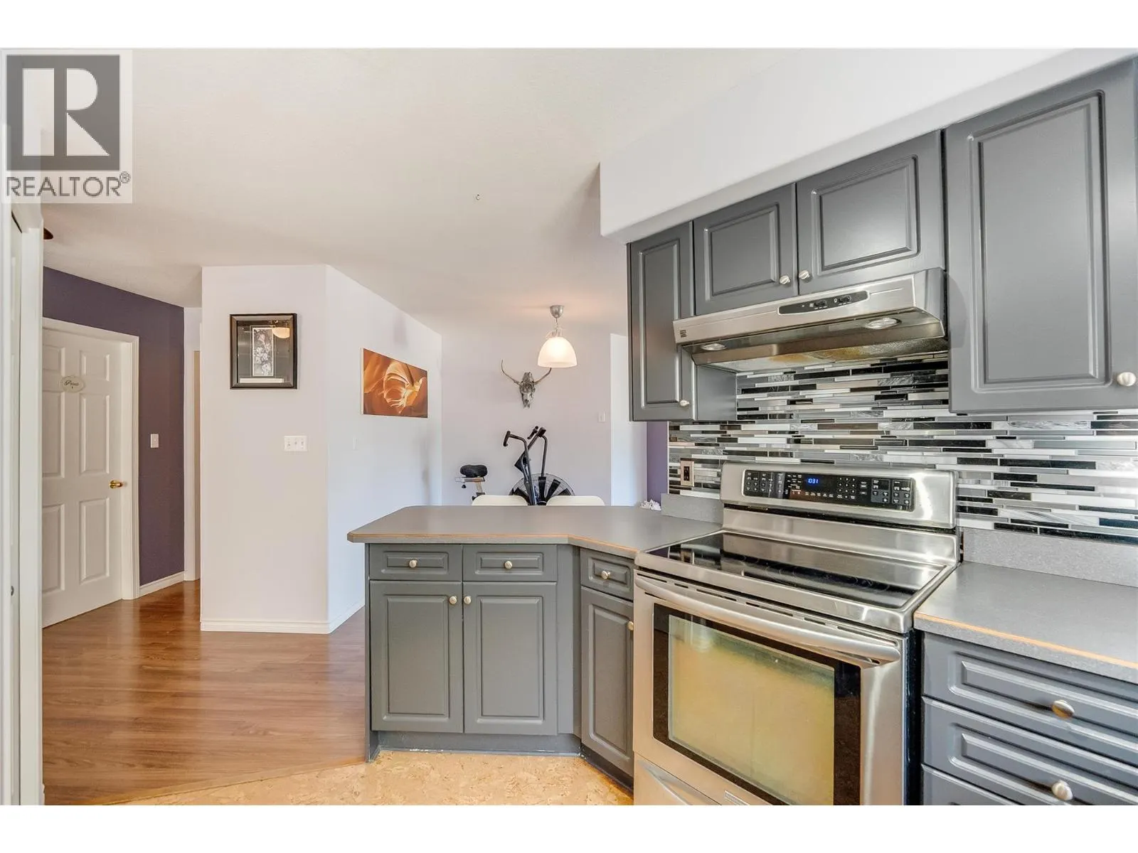424 BEASLEY  W Crescent