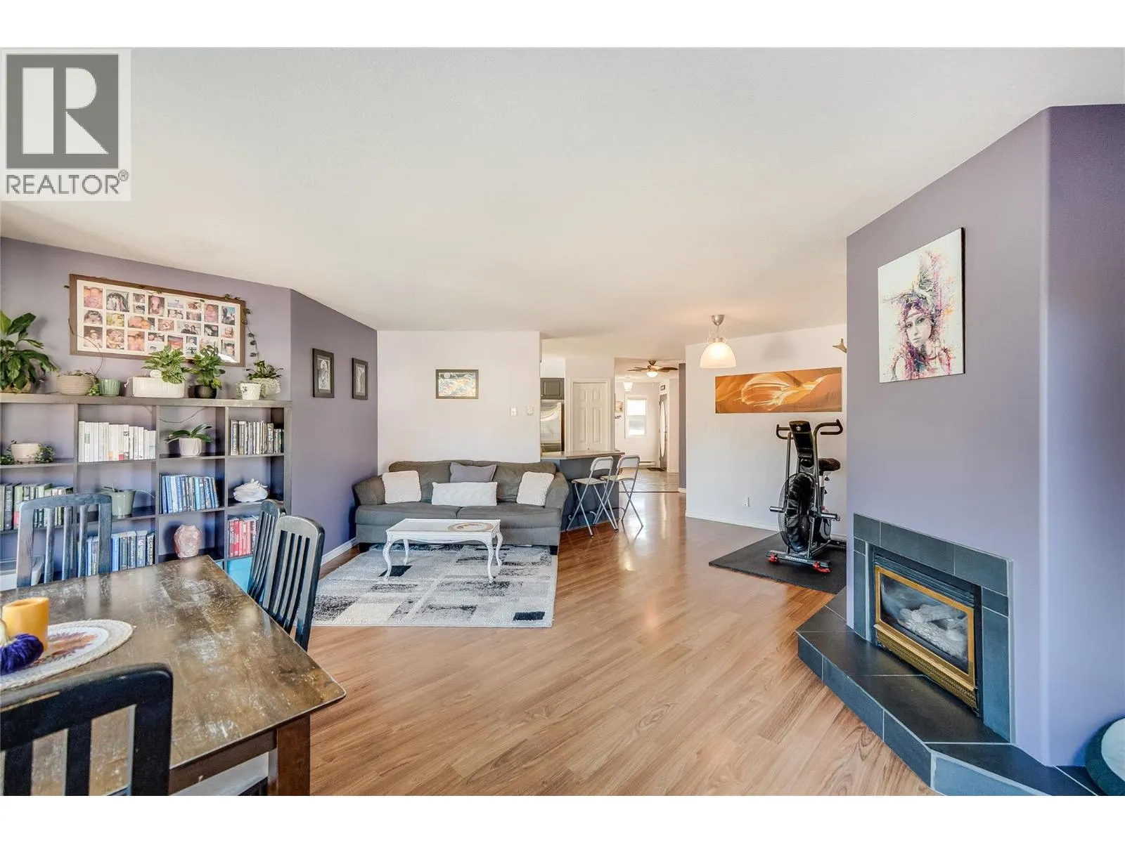 424 BEASLEY  W Crescent